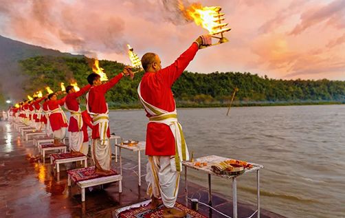 Triveni Ghat Ganga Aarti